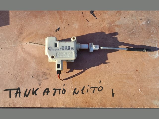 bontott SKODA SUPERB I Központizár Motor Tankajtó