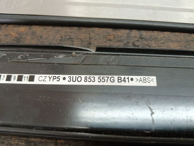 bontott SKODA SUPERB I Küszöb Díszléc Szett