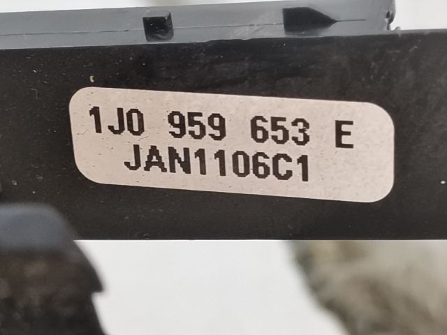 bontott SKODA SUPERB I Légzsák Átvezető Szalagkábel