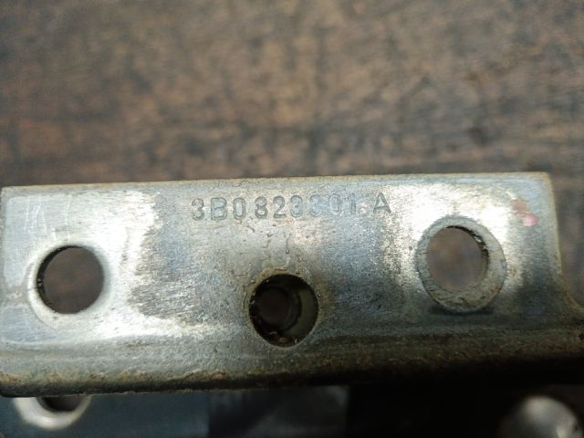 bontott SKODA SUPERB I Motorháztető Bal Zsanér