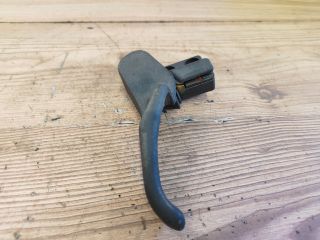 bontott SKODA SUPERB I Motorháztető Nyitó Kar / Gomb