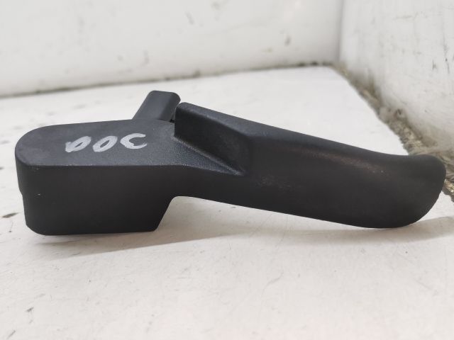 bontott SKODA SUPERB I Motorháztető Nyitó Kar / Gomb