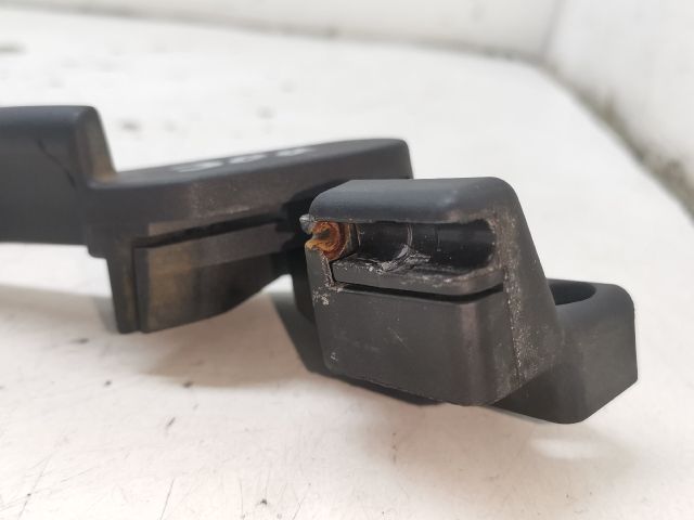 bontott SKODA SUPERB I Motorháztető Nyitó Kar / Gomb