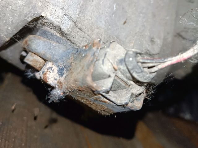 bontott SKODA SUPERB I Olajszint Jeladó