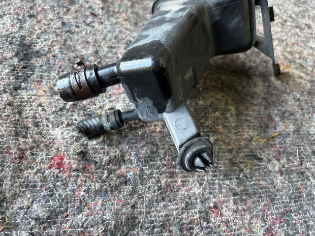 bontott SKODA SUPERB I Szervóolaj Tartály