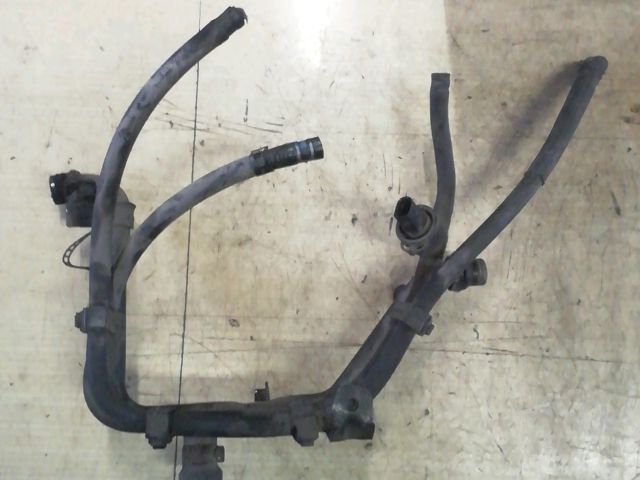 bontott SKODA SUPERB I Üzemanyagcső