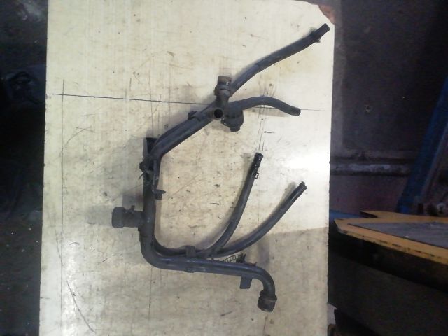 bontott SKODA SUPERB I Üzemanyagcső