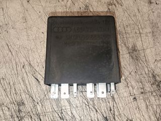 bontott SKODA SUPERB I Világítás Relé