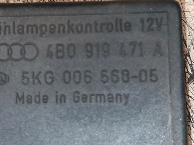 bontott SKODA SUPERB I Világítás Relé