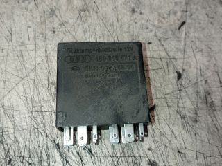 bontott SKODA SUPERB I Világítás Relé