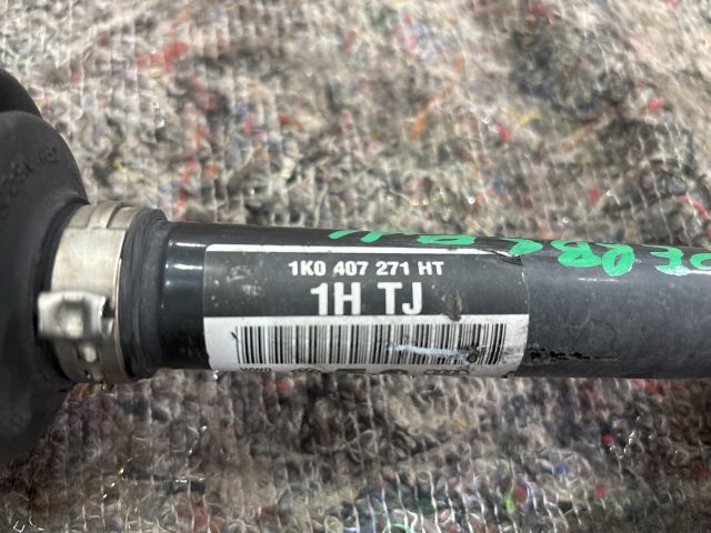 bontott SKODA SUPERB II Bal Féltengely