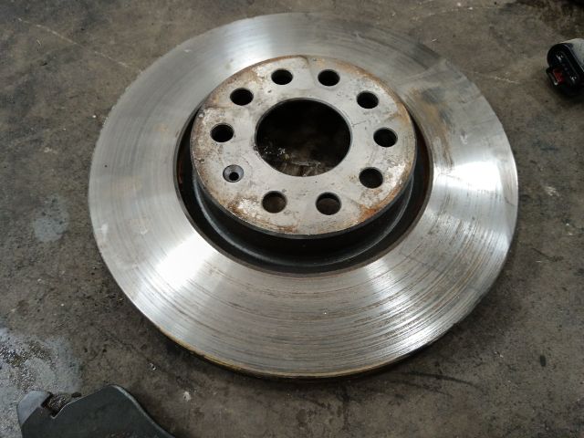 bontott SKODA SUPERB II Első Pár Féktárcsa