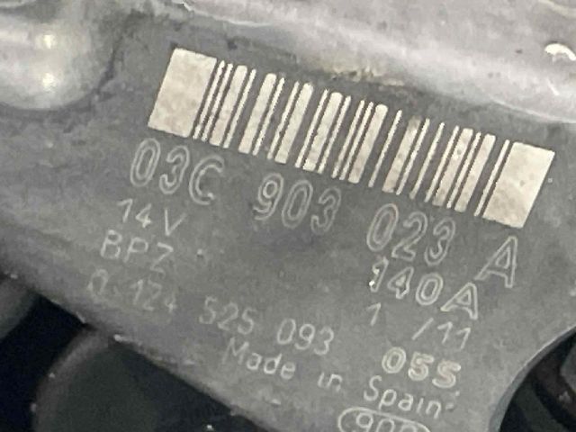 bontott SKODA SUPERB II Generátor