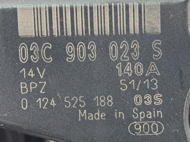 bontott SKODA SUPERB II Generátor