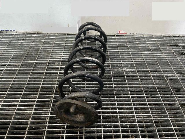 bontott SKODA SUPERB II Hátsó Rugó