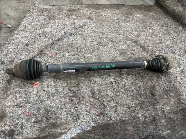 bontott SKODA SUPERB II Jobb Féltengely