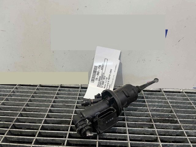 bontott SKODA SUPERB II Kuplung Munkahenger