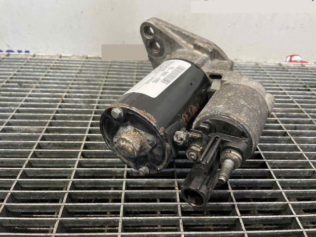 bontott SKODA SUPERB II Önindító