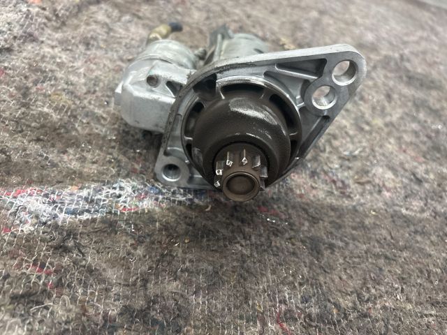 bontott SKODA SUPERB II Önindító