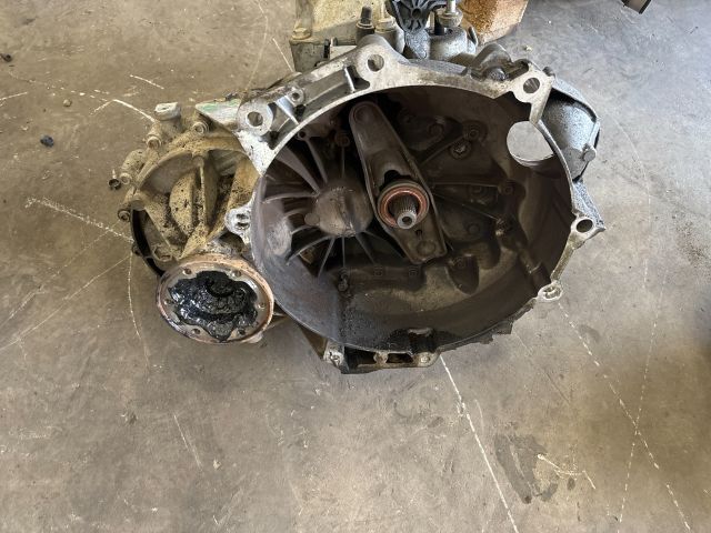 bontott SKODA SUPERB II Váltó (Mechanikus)