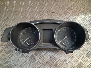 bontott SKODA SUPERB II Kilométeróra