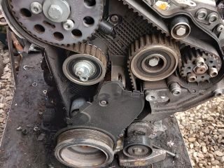 bontott SKODA SUPERB II Motor (Fűzött blokk hengerfejjel)