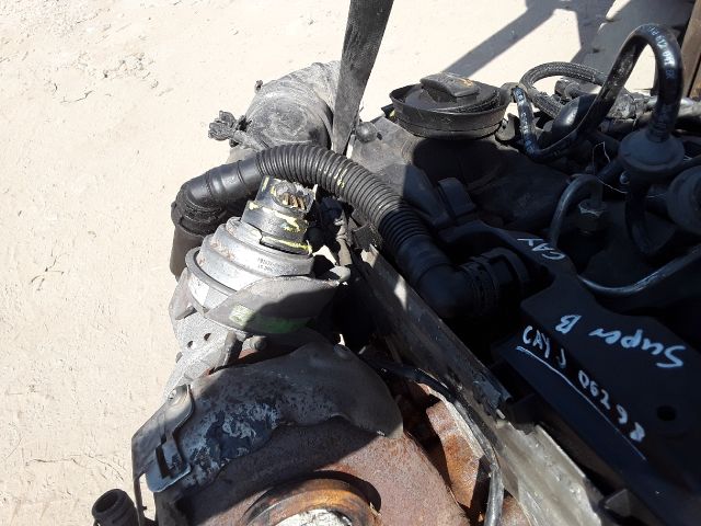 bontott SKODA SUPERB II Motor (Fűzött blokk hengerfejjel)