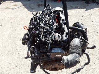 bontott SKODA SUPERB II Motor (Fűzött blokk hengerfejjel)