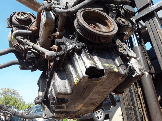 bontott SKODA SUPERB II Motor (Fűzött blokk hengerfejjel)