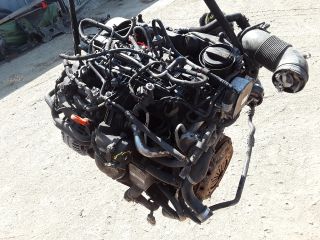 bontott SKODA SUPERB II Motor (Fűzött blokk hengerfejjel)