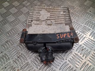 bontott SKODA SUPERB II Motorvezérlő