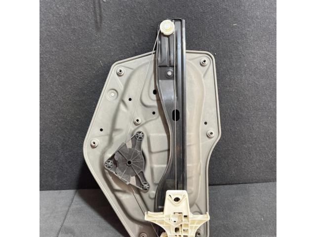 bontott SKODA SUPERB II Bal hátsó Ablakemelő Szerkezet (Elektromos)