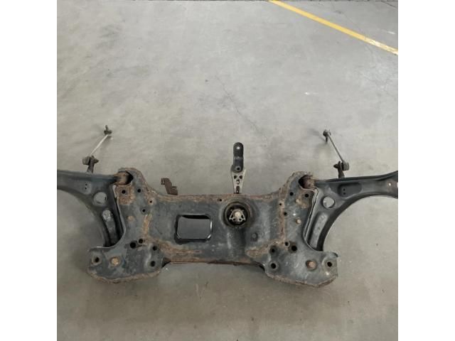 bontott SKODA SUPERB II Első Bölcső