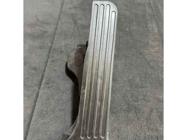 bontott SKODA SUPERB II Gázpedál (Elektromos)