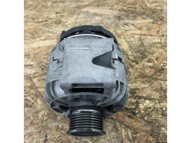 bontott SKODA SUPERB II Generátor