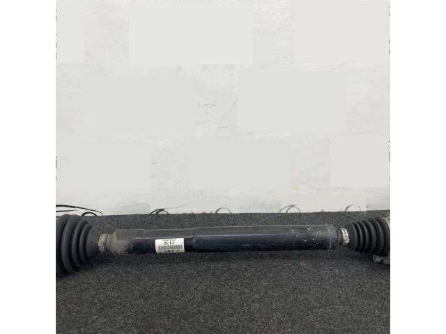 bontott SKODA SUPERB II Jobb Féltengely