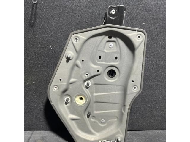 bontott SKODA SUPERB II Jobb hátsó Ablakemelő Szerkezet (Elektromos)