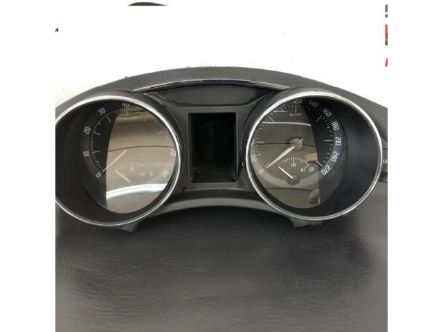 bontott SKODA SUPERB II Kilométeróra