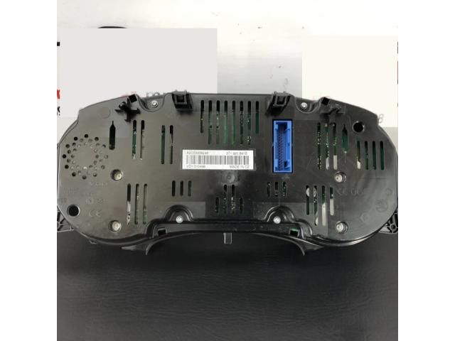 bontott SKODA SUPERB II Kilométeróra