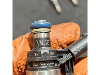 bontott SKODA SUPERB II Porlasztó (1 db)