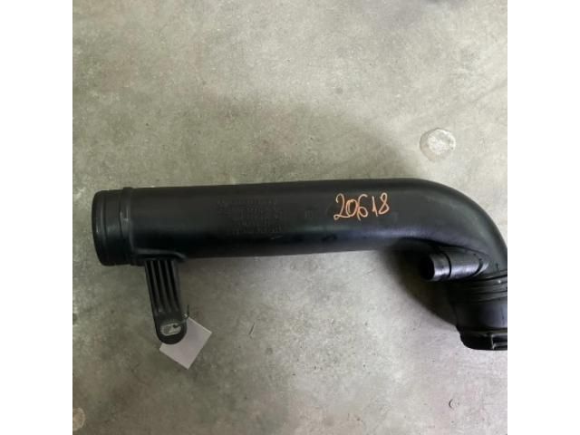 bontott SKODA SUPERB II Turbócső