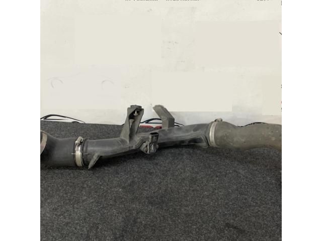 bontott SKODA SUPERB II Turbócső