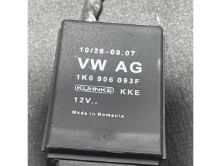 bontott SKODA SUPERB II Üzemanyag Szivattyú Relé