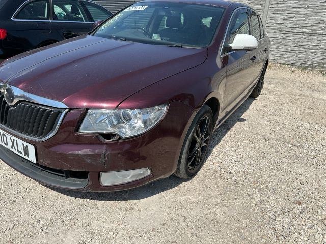 bontott SKODA SUPERB II EGR Hűtő Cső