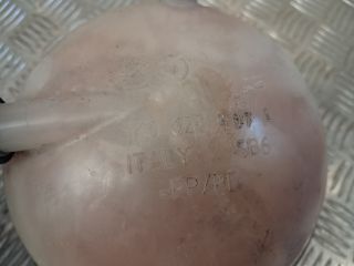 bontott SKODA SUPERB II Kiegyenlítő Tartály