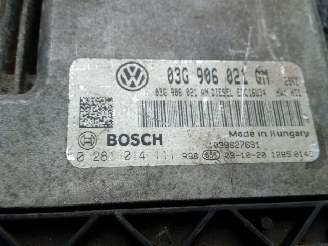 bontott SKODA SUPERB II Motorvezérlő