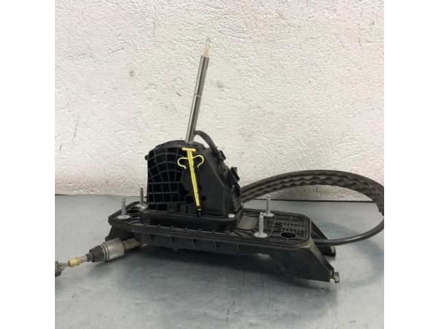 bontott SKODA SUPERB II Automata Váltókar