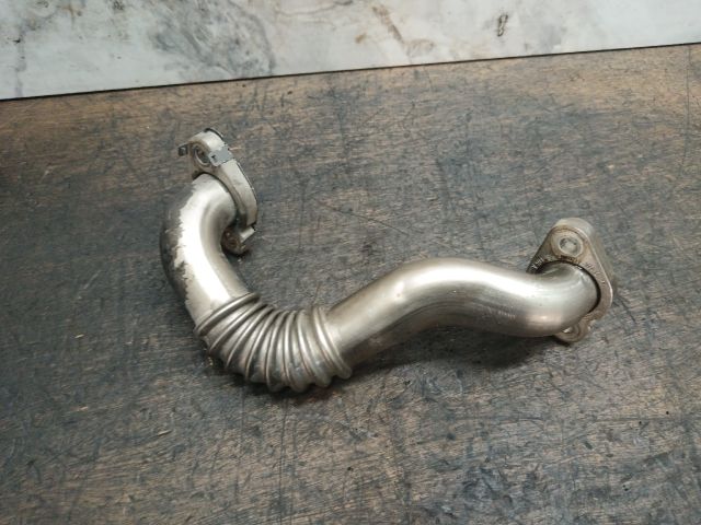 bontott SKODA SUPERB II EGR Hűtő Cső