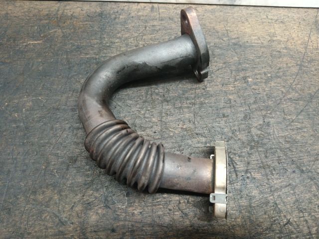 bontott SKODA SUPERB II EGR Hűtő Cső