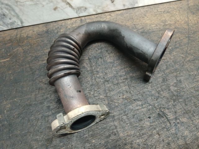 bontott SKODA SUPERB II EGR Hűtő Cső